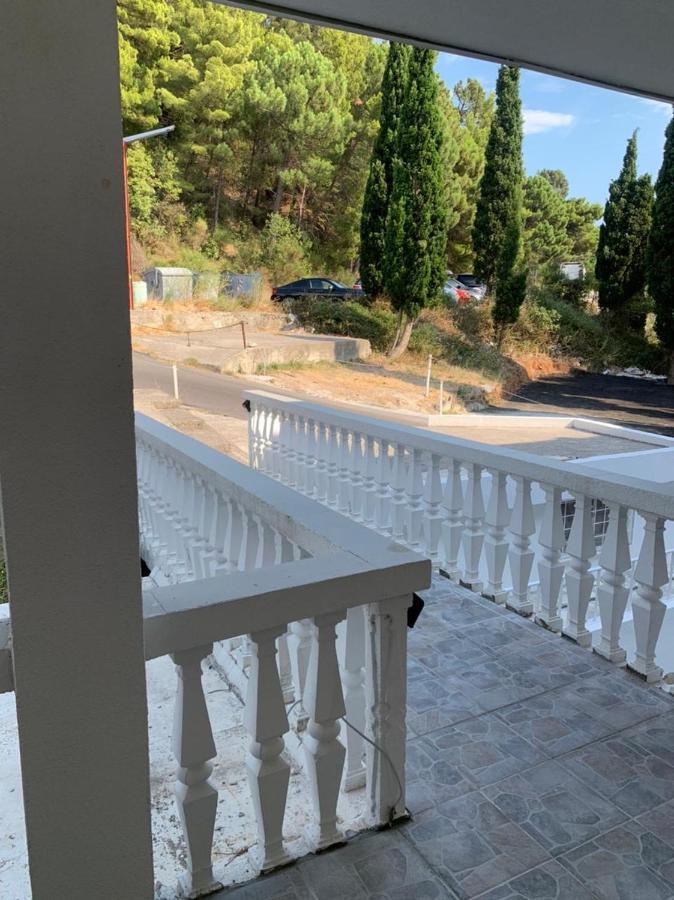 Appartement Apartman Drago Sveti Stefan à Budva Extérieur photo