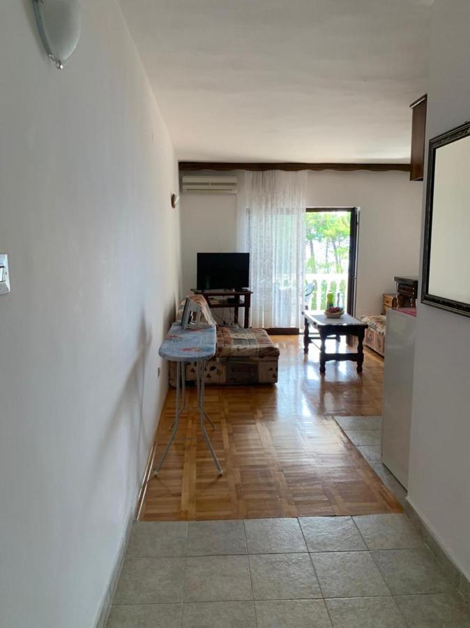 Appartement Apartman Drago Sveti Stefan à Budva Extérieur photo